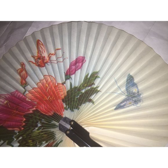 Vintage Shanghai Chinese Folding Paper Hand Fan with Flowers and Butterflies - Picture 5 of 7